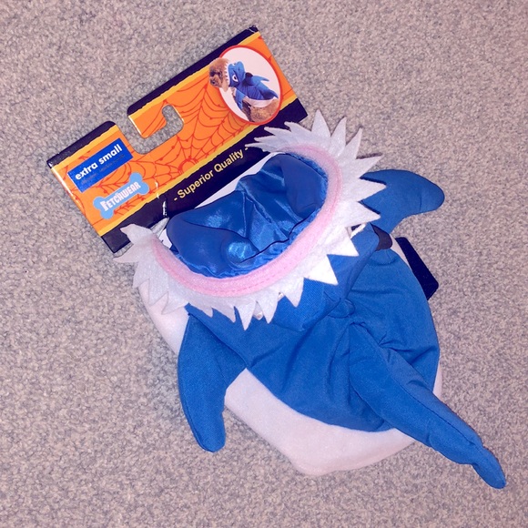 Pet Shark Costume Dog Halloween XS - Picture 2 of 7
